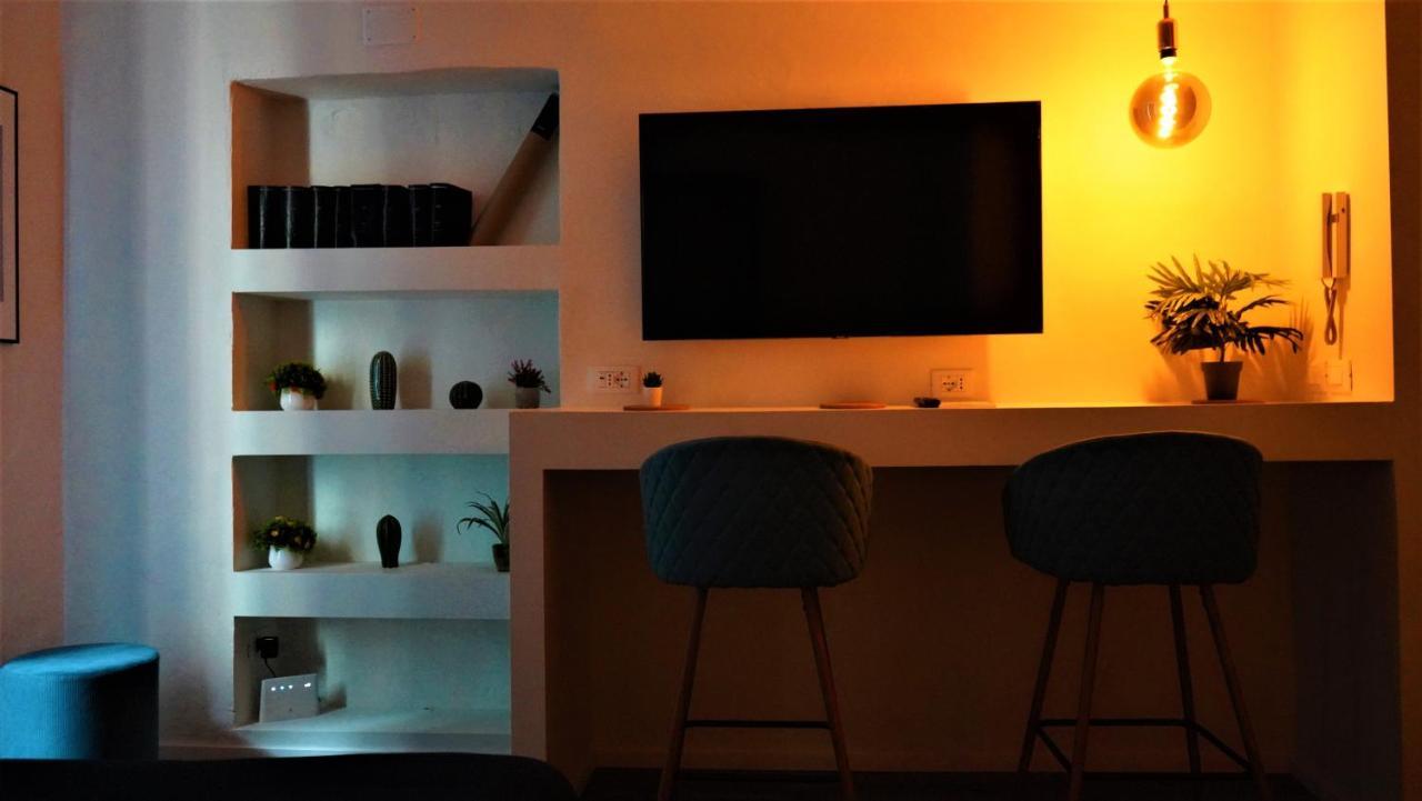 Apartment - La Casa Delle Meraviglie- Porta Romana Edition *