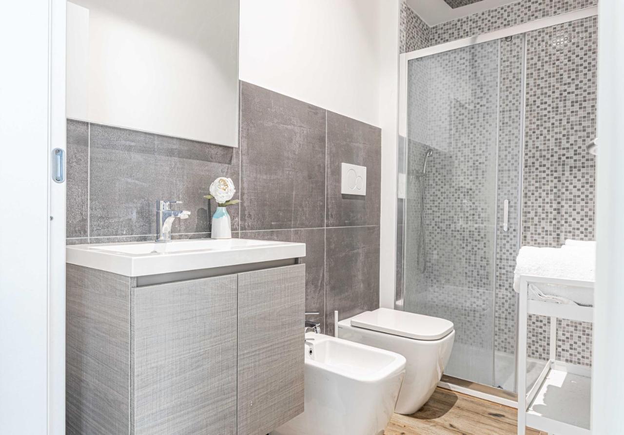 Luxnest I Porta Nuova - Via Pirelli * Milão