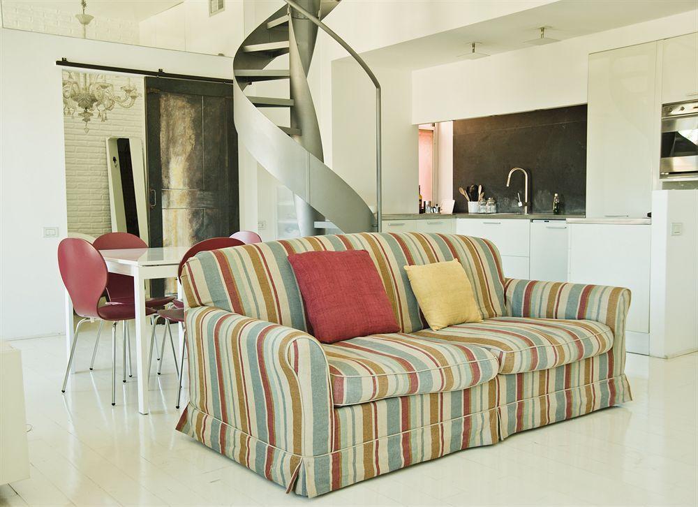 Apartment Brera In San Fermo Mailand