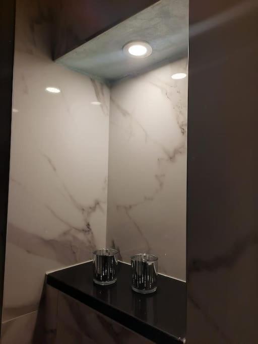 N&ghomesweethome Raffaelloelegante Ideale Affari Apartamento *