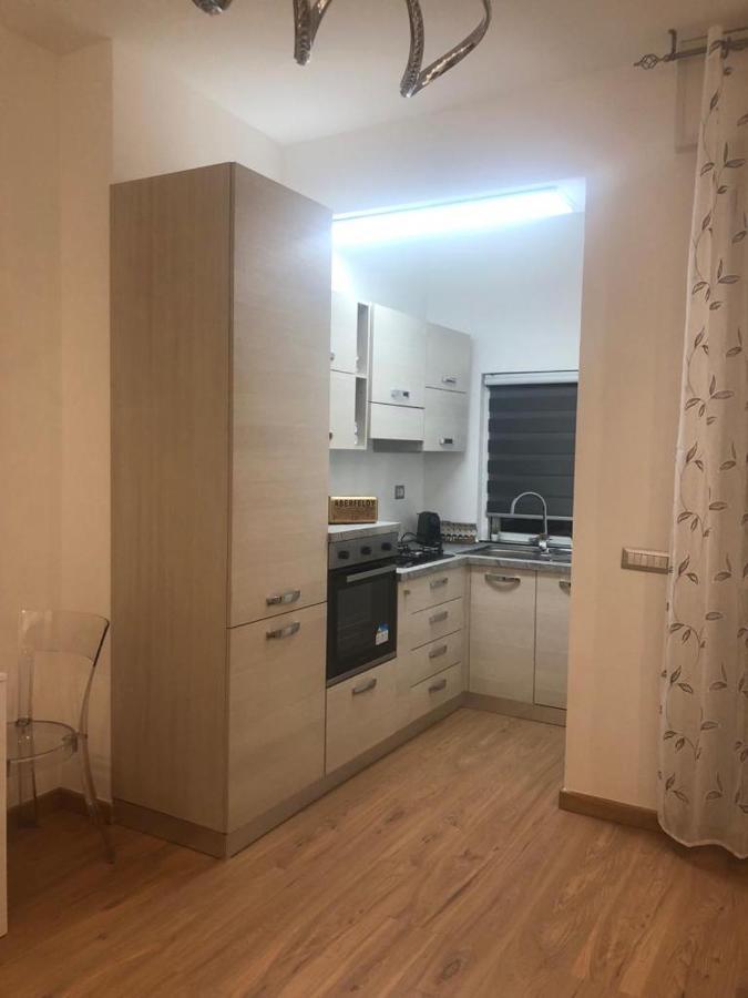 N&ghomesweethome Raffaelloelegante Ideale Affari Apartamento *