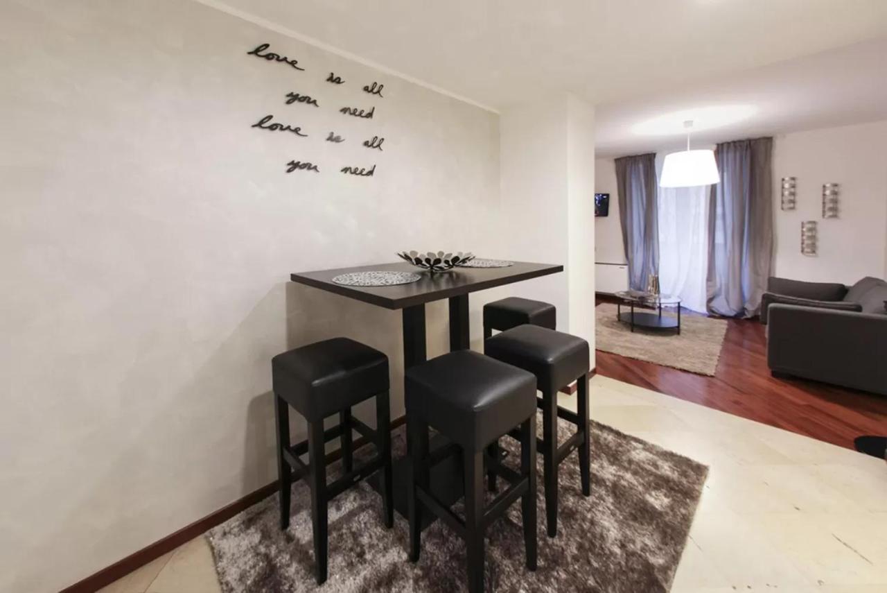 Italianway - Unione 8 * Milan
