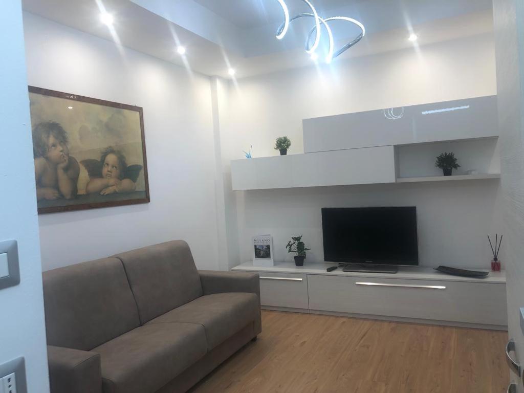 Apartamento N&ghomesweethome Raffaelloelegante Ideale Affari
