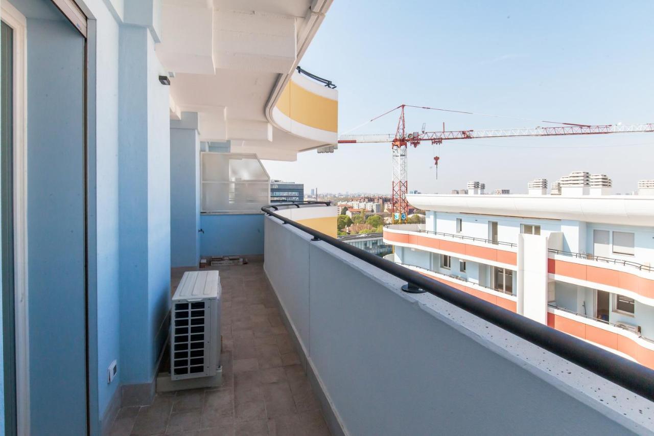 Apartamento 12° Piano Torre Diamante - 67 Milão