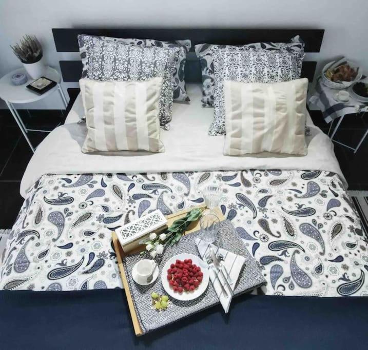 Apartment Intero Su Via Tortona-darsena-navigli *