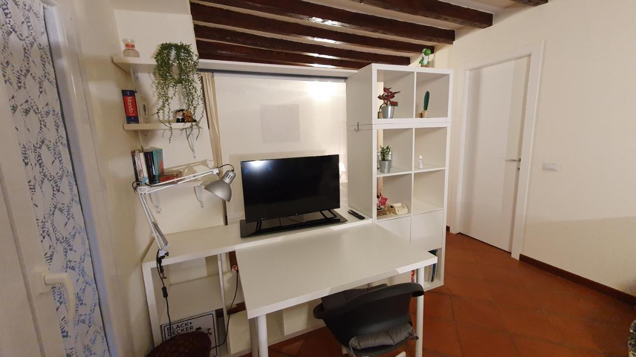 Open Space In Porta Venezia Apartamento *