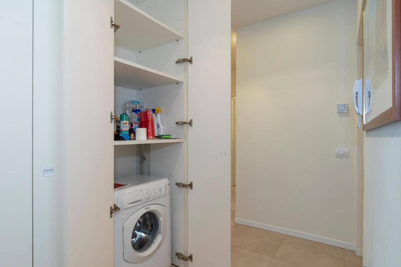 Luxury Near Duomo Italia 38 Apartment *