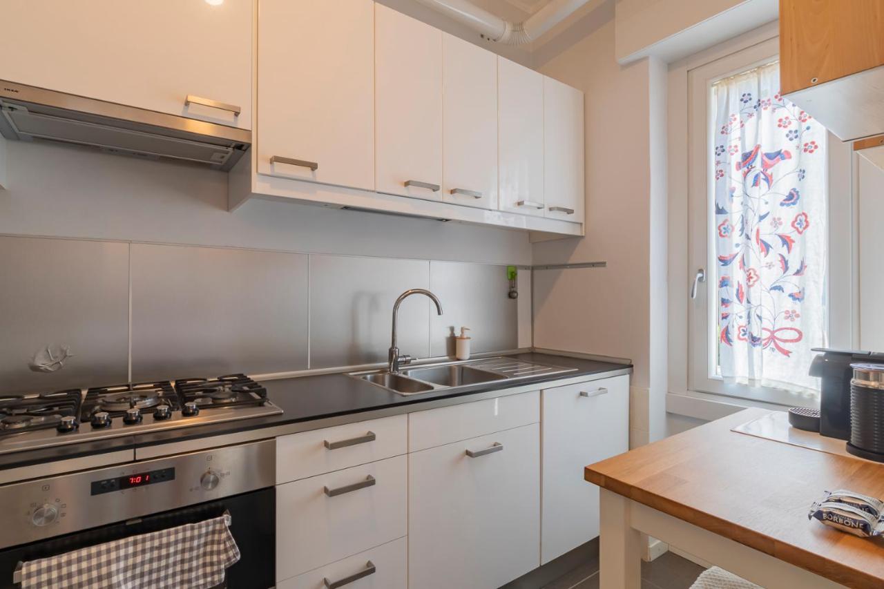 Apartment Renovated Flat Medeghino 24