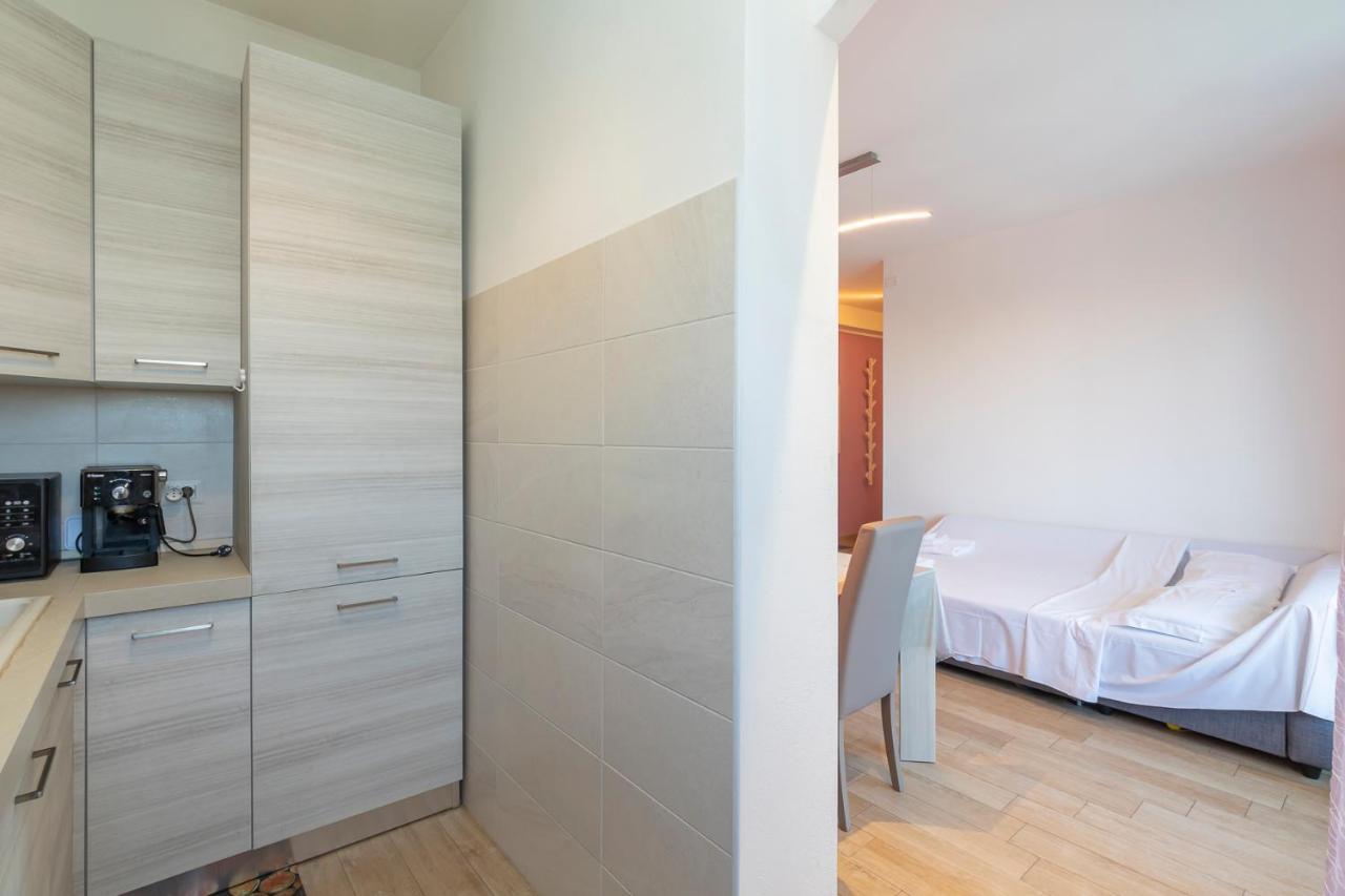 Big - Alcuino 7 Apartment Milan