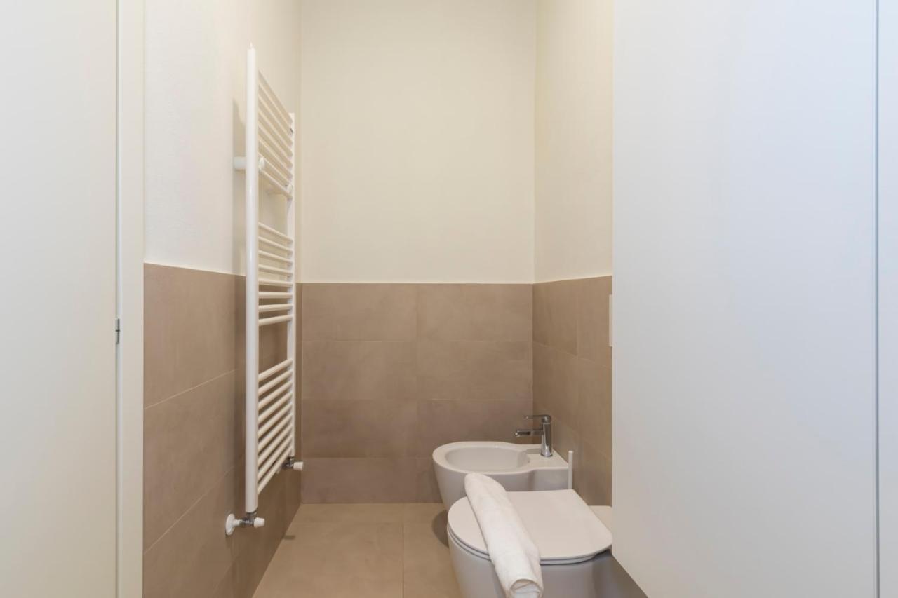 Apartment Luxury Near Duomo Italia 38 *
