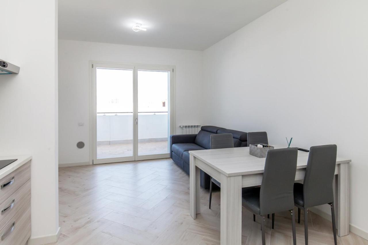 12° Piano Torre Diamante - 67 Apartamento *