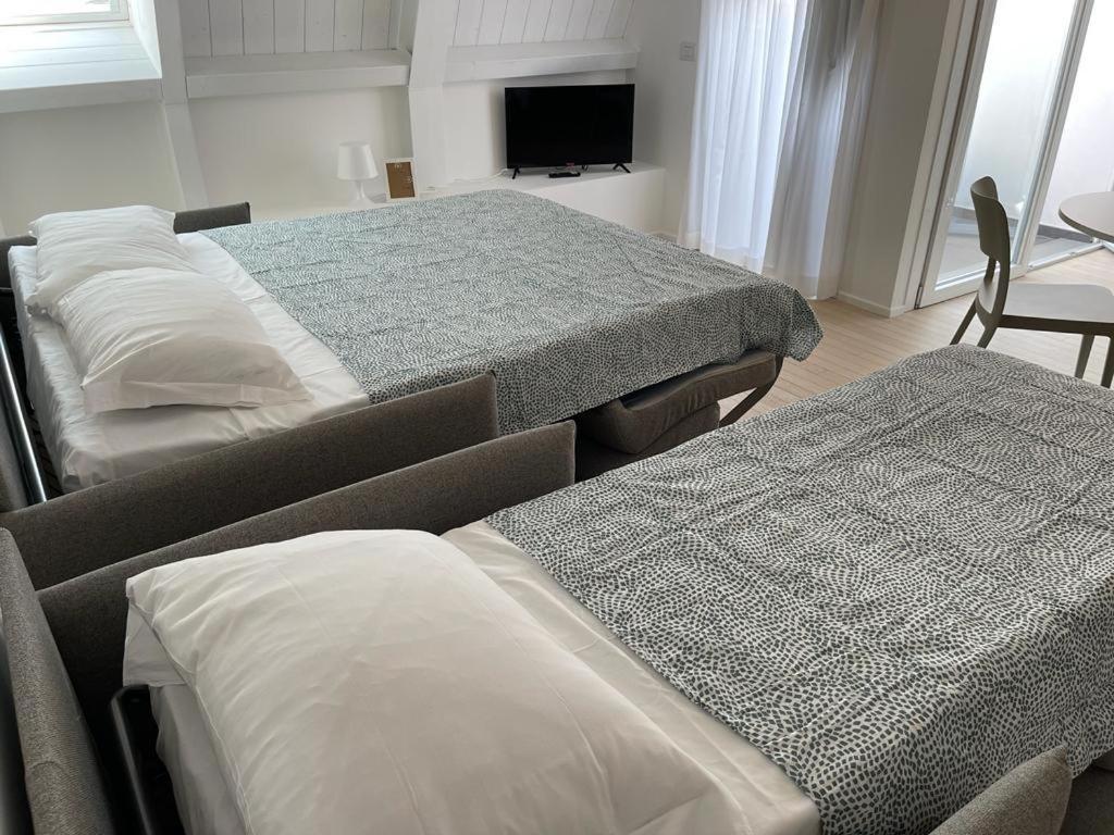 Apartamento Imhome - Abruzzi Milão