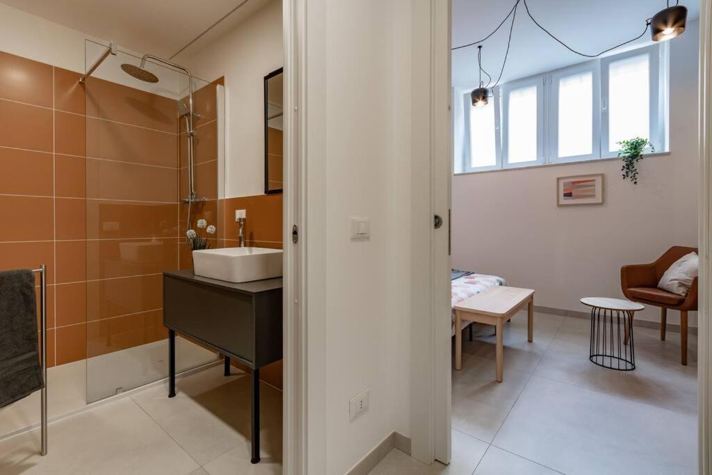 Champagne Loft Apartment
