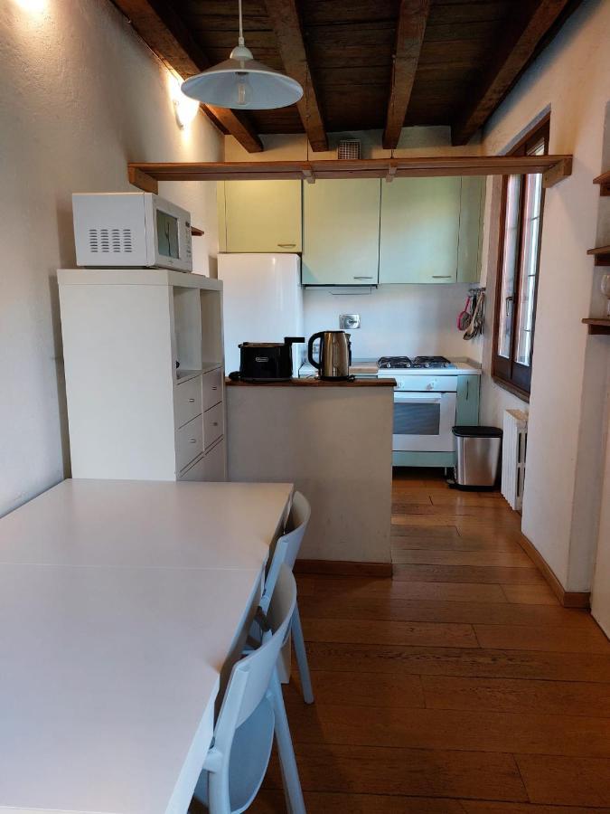 Privatunterkunft Naviglio House *