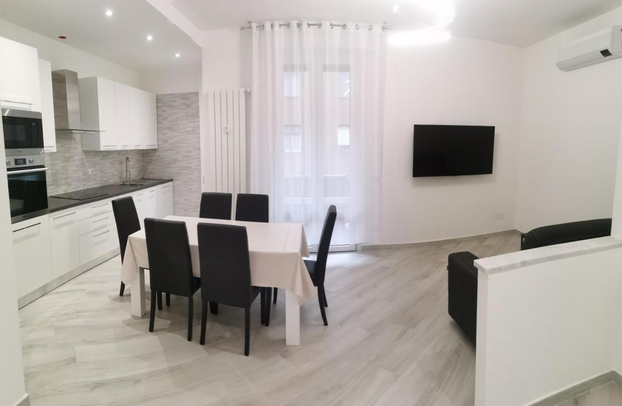 Residenze Niguarda E Apartment *
