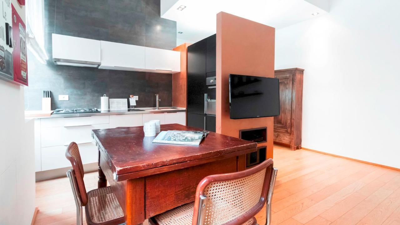 Italianway - Tiraboschi 1 Apartamento Milão
