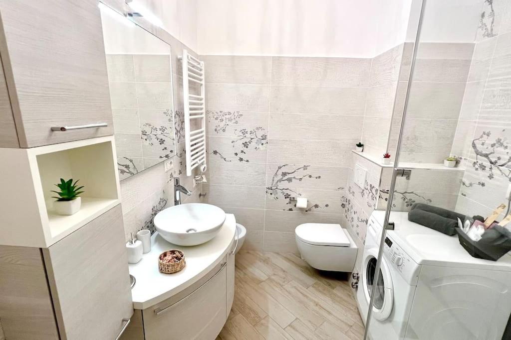 Marghera - Fiera Netflix & Wifi 10 Min To Duomo Apartment Mailand