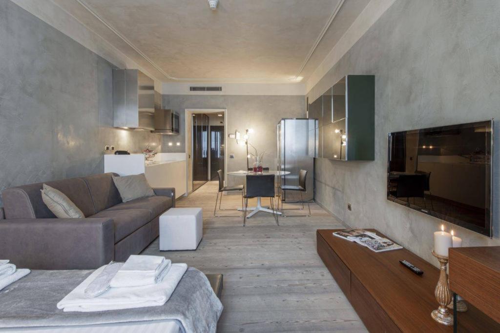 Duomo Apartment Milan