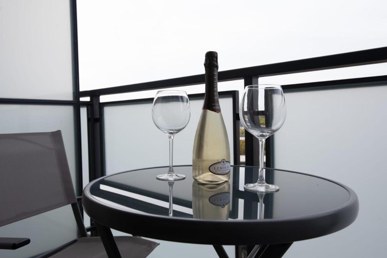 Welcome To Mi - Attico Metro M1 Apartment Milan