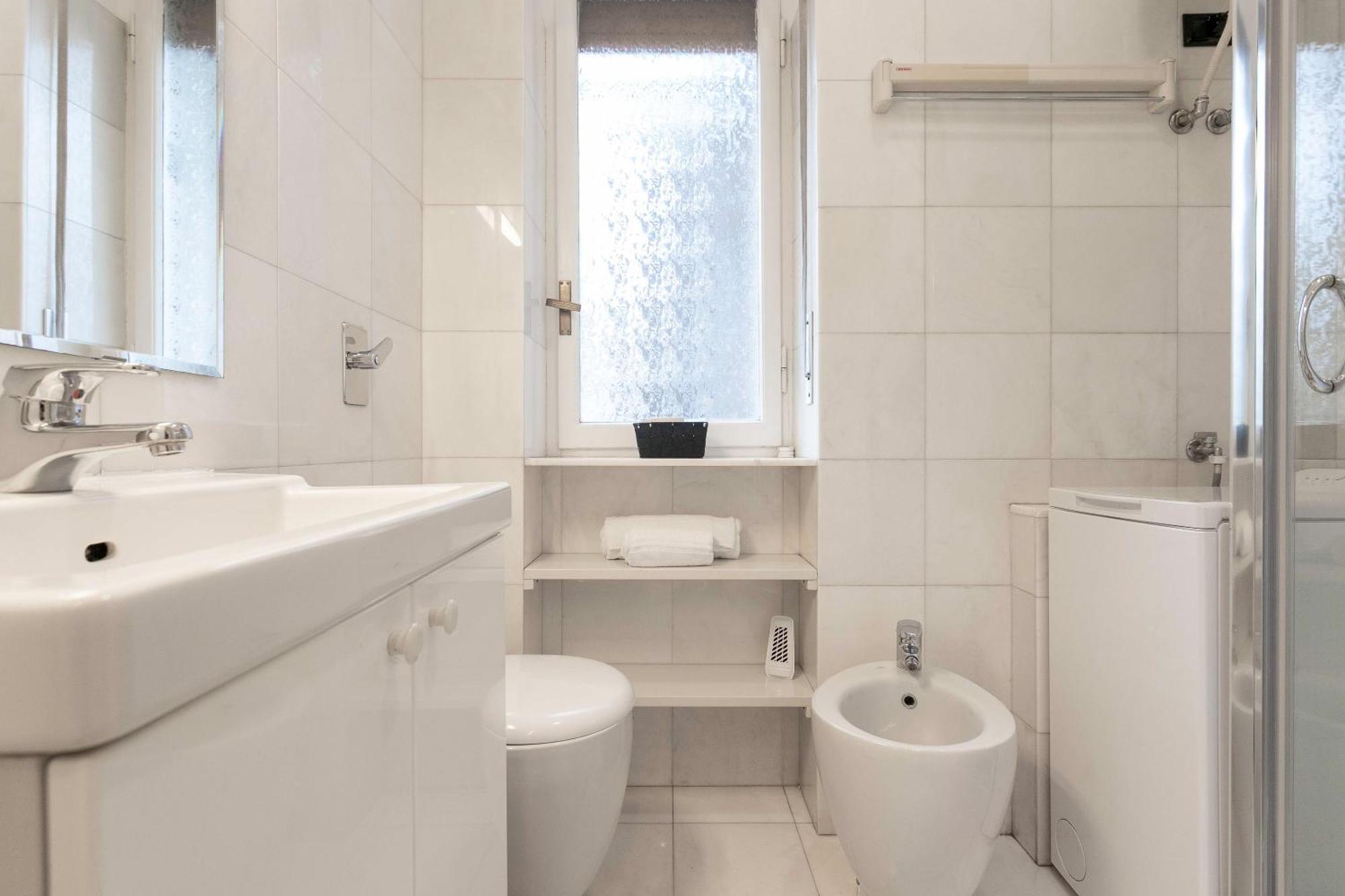 Luna Homes - In Corso Sempione Apartamento *