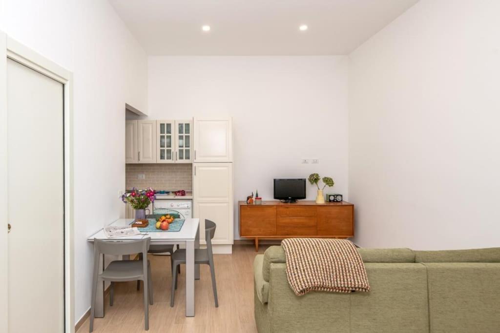 Apartment Liberty House, In Stile Retro! Mailand
