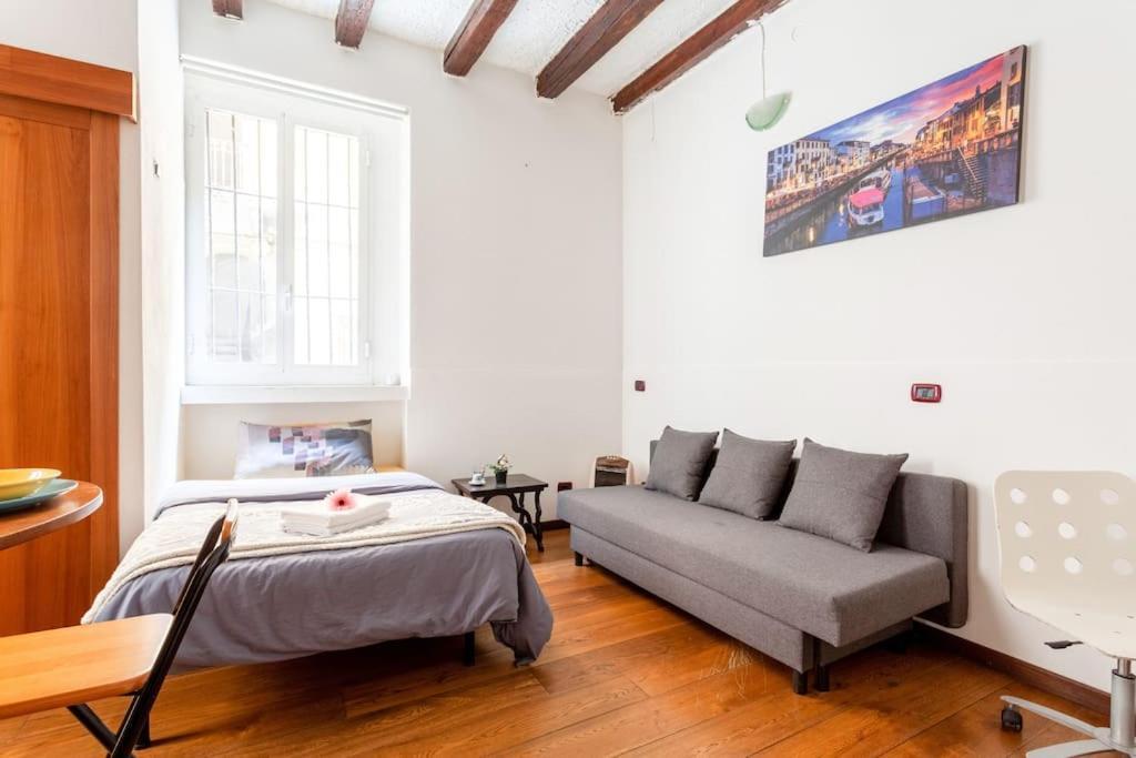 Apartment Bomboniera Nel Cuore Di Navigli Mailand