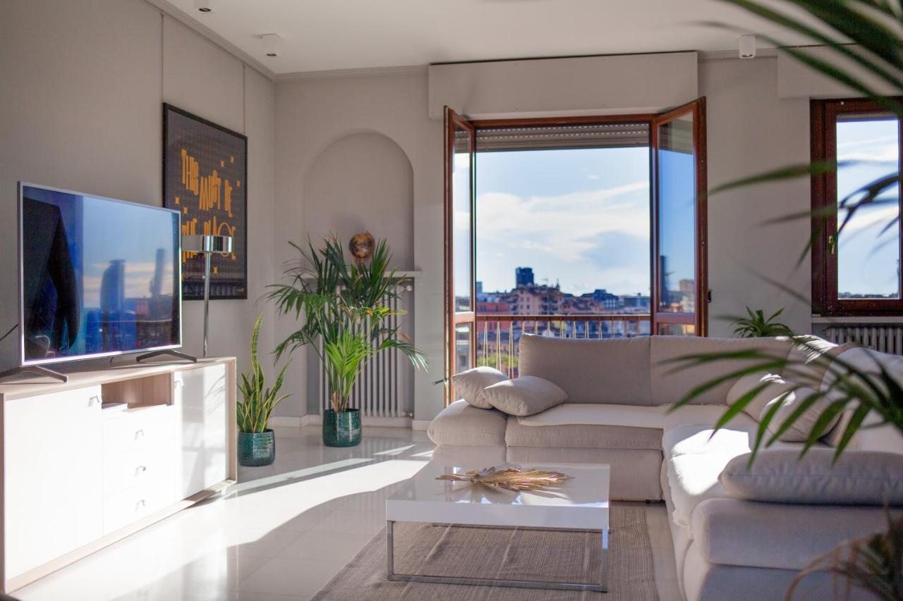 Stelvio Rooftop - Penthouse Skyline With Terrace And Jacuzzi * Milão