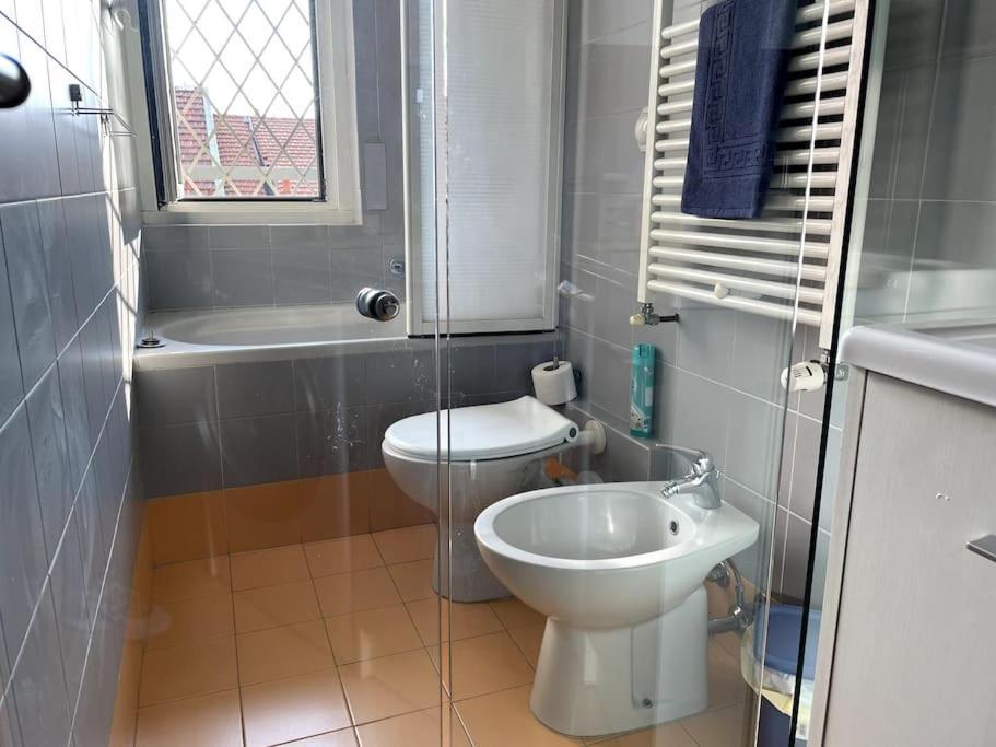 Free Parking Il Terrazzino ⭑⭑⭑⭑⭑ Apartment Mailand