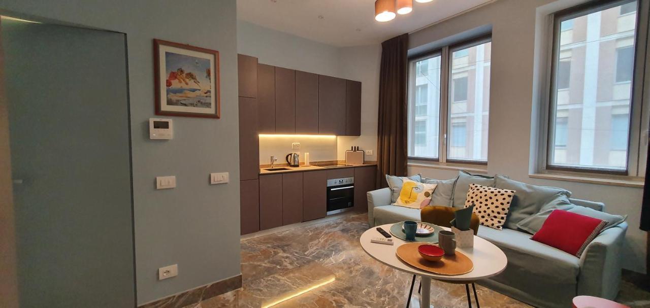 Blu Maison Duomo Centro Piazza Diaz Apartment *