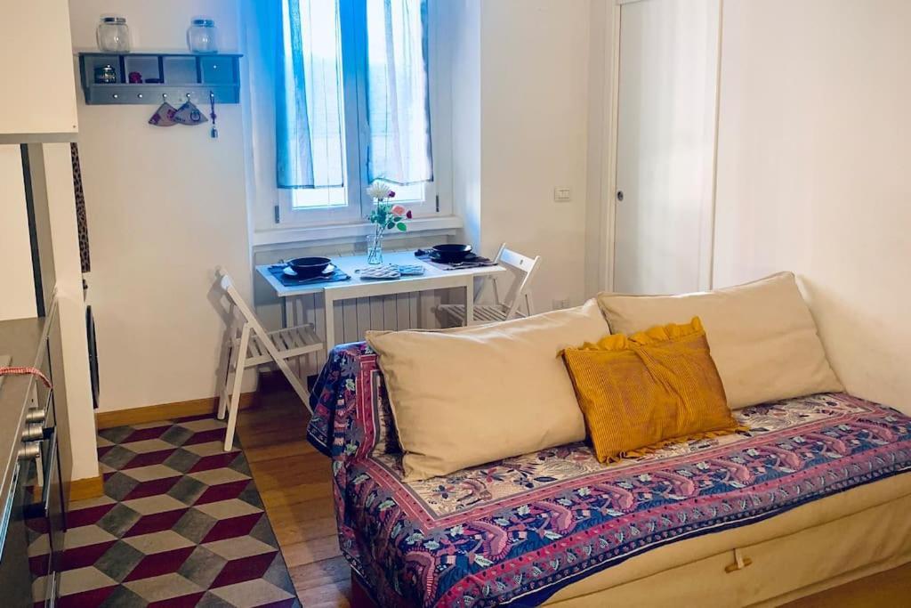 Ampola “flamingo” Apartamento Milão