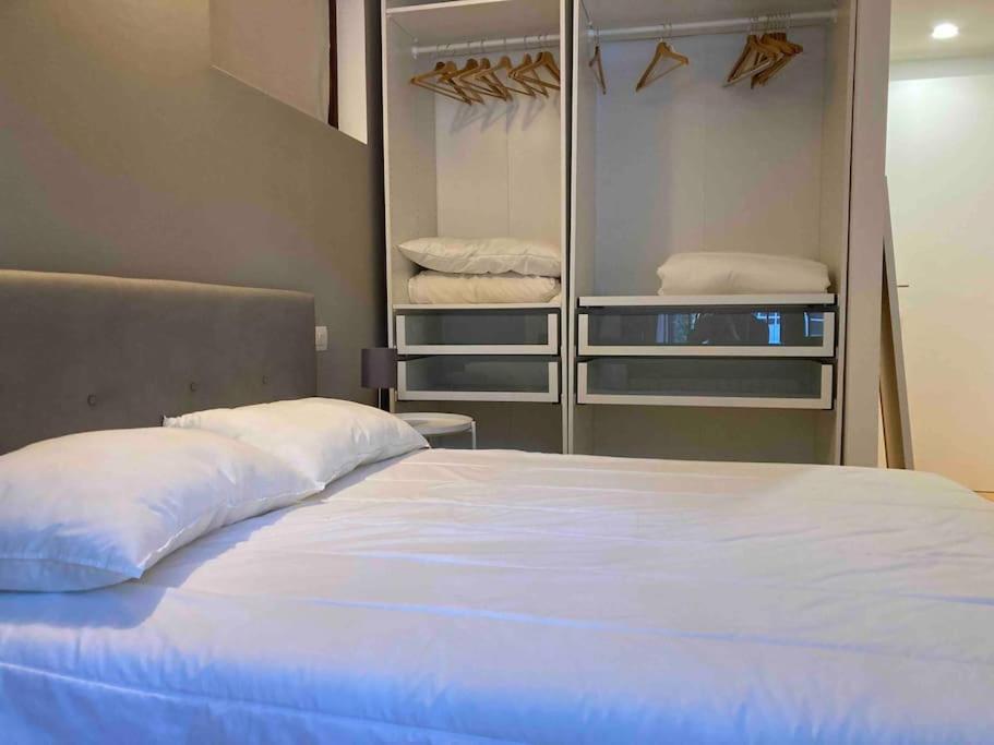 Bilocale Zona Bocconi-navigli Ferienhaus *