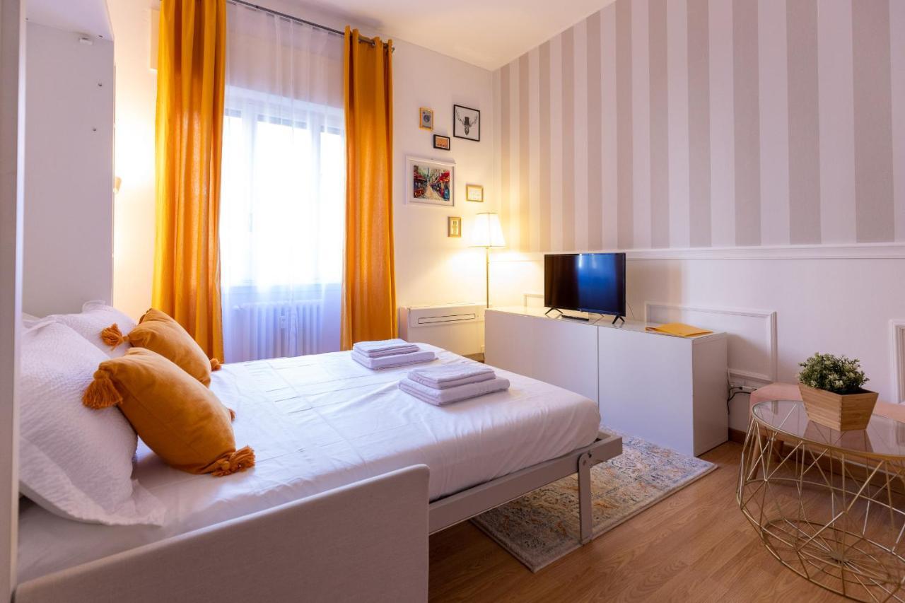 Piccola Parigi Design Apartment Milan