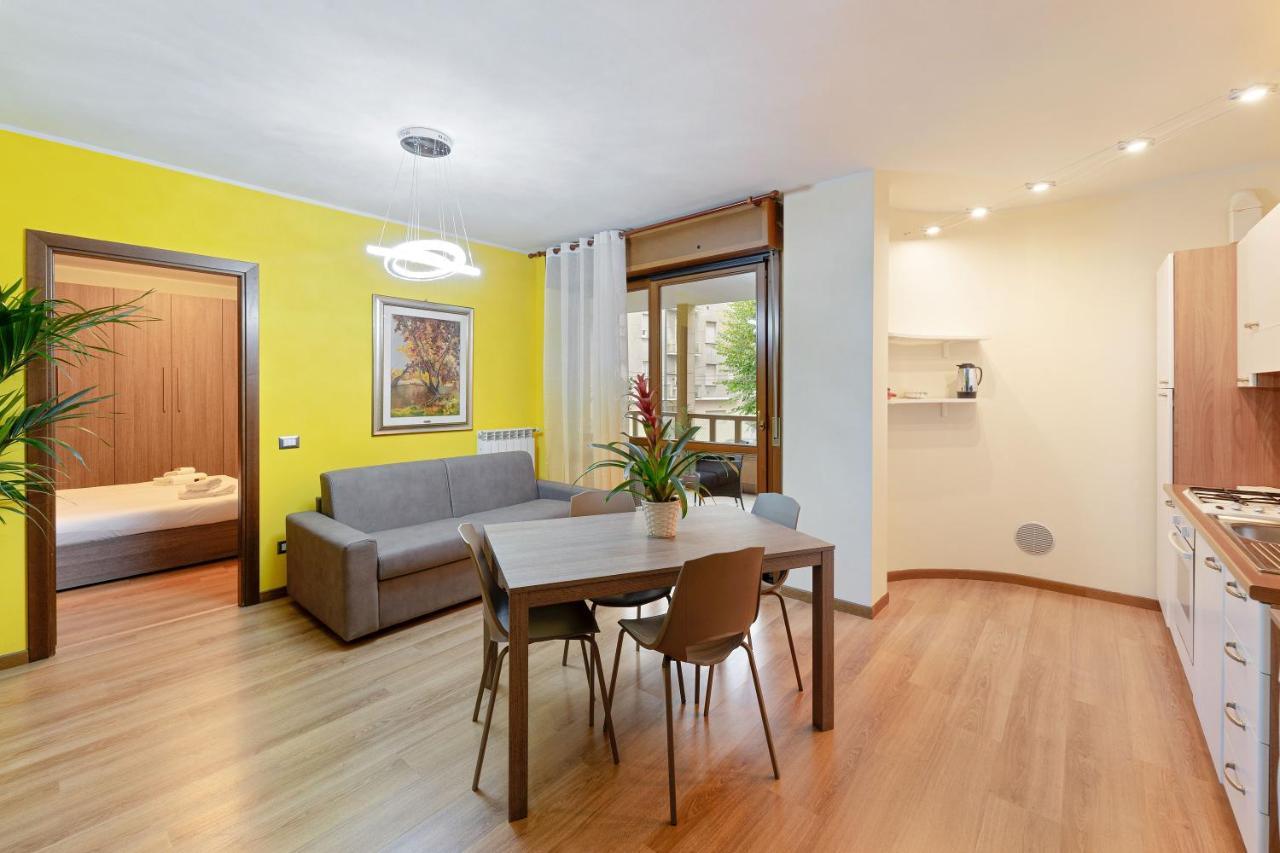Way Rent - Con Terrazzo Zona Sempione Apartment *