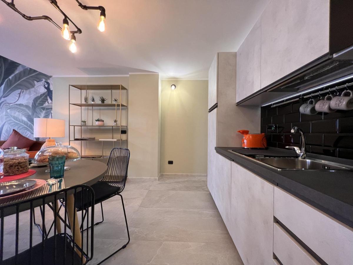 Experience - Jungle Apartamento Milão
