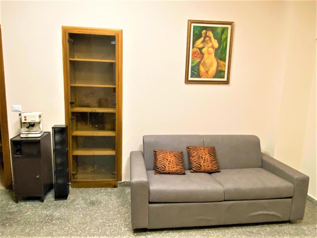 Affori 2 - Niguarda Apartamento Milão