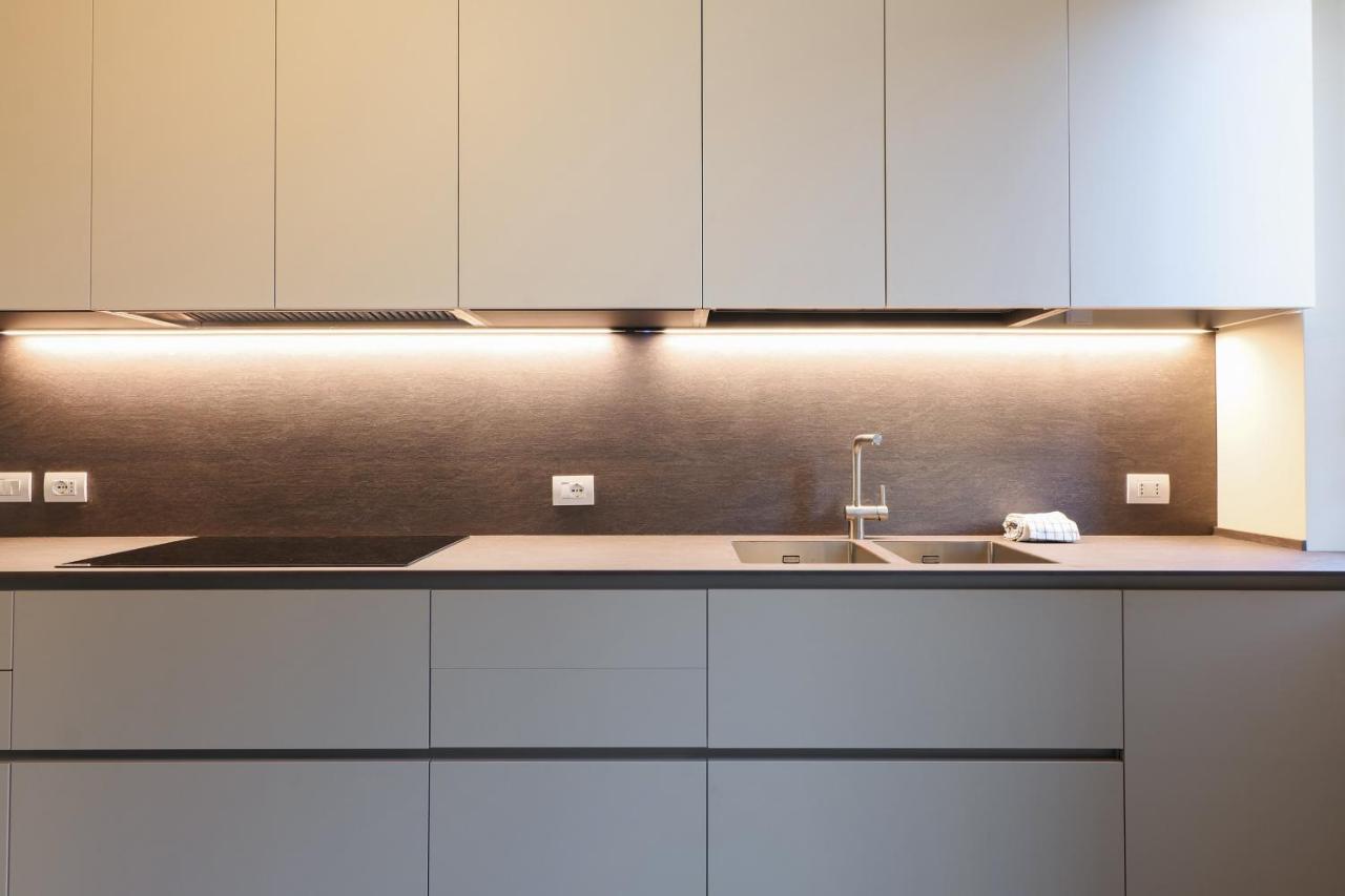 Apartment Luxury San Babila Mailand