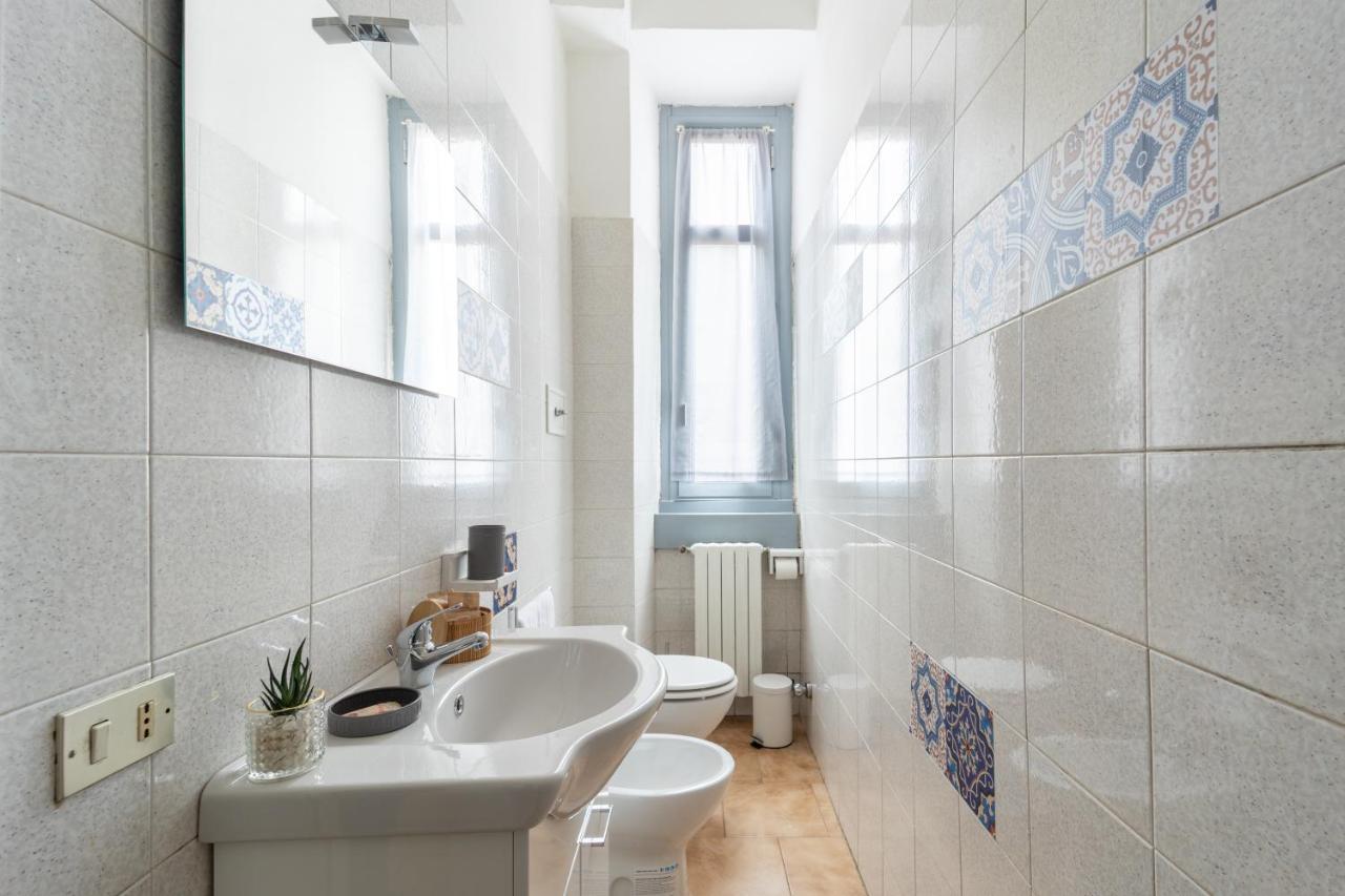 Apt Vicino Metropolitana Porta Romana, 4 Minuti Da Duomo, Free Wifi&netflix Apartamento Milão