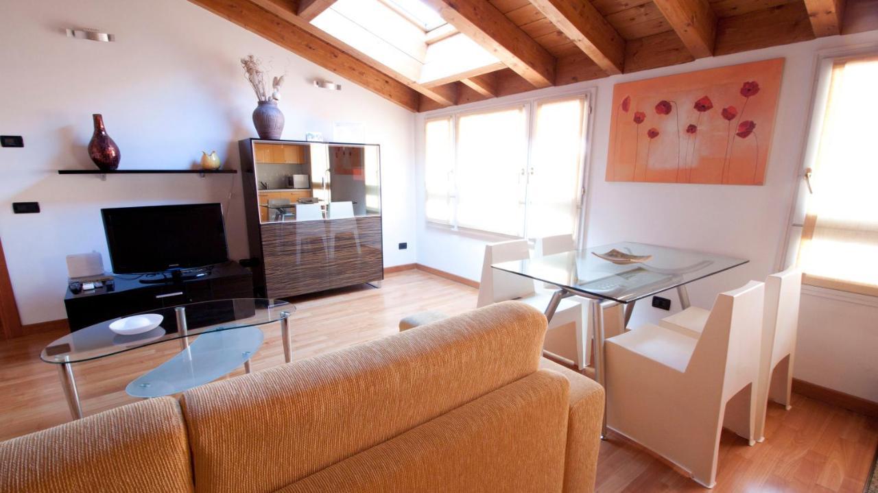 Italianway - Rubens 19 - A Apartment