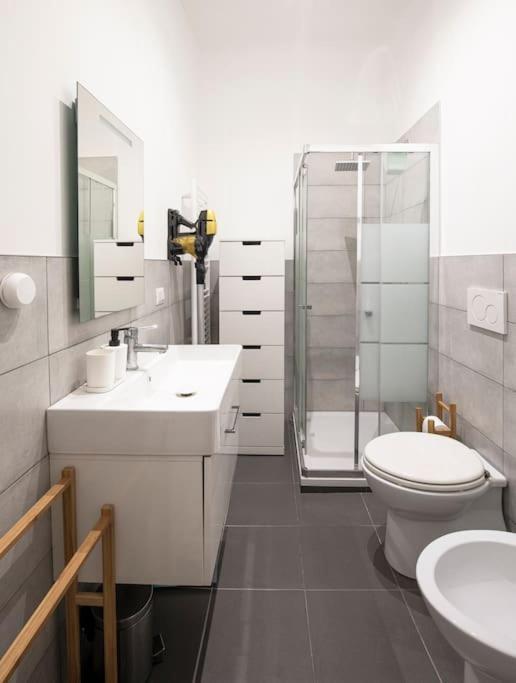 Apartment Duomo 10 Min Cozy Netflix + Wifi Milan