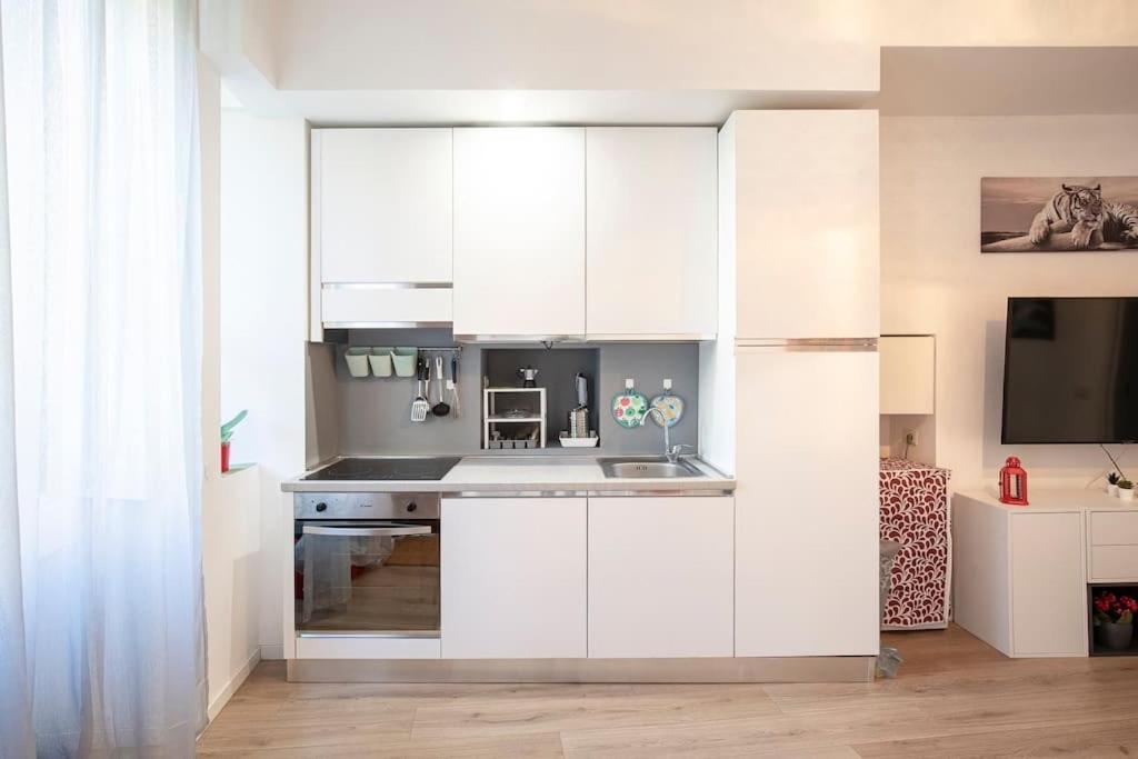 Duomo 10 Min Cozy Netflix + Wifi Apartment