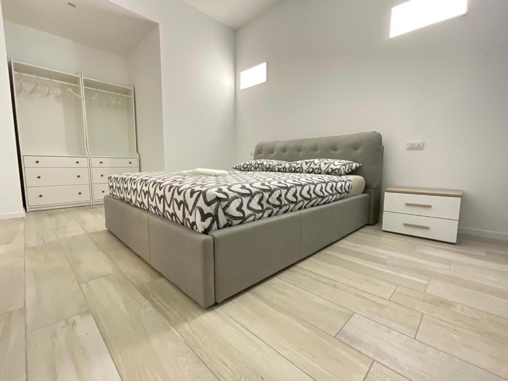 New In Central Milão