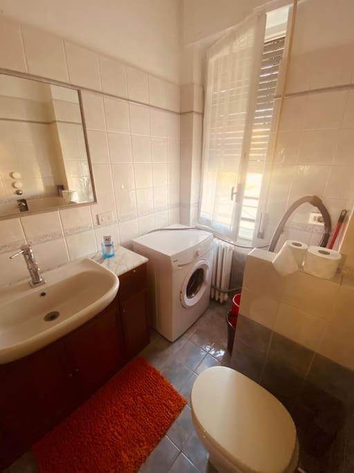 Lovely Flat, Super Connected To The Centre,wifi,4p Apartamento Milão
