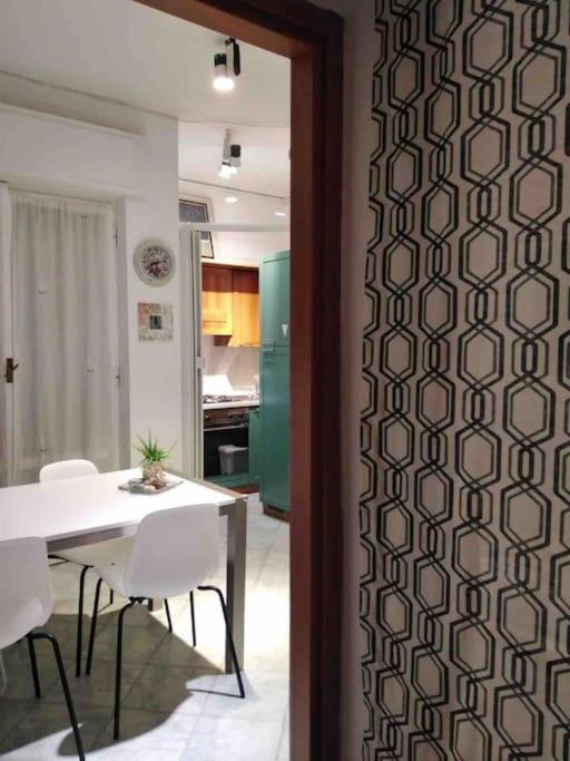 Apartamento Lovely Flat, Super Connected To The Centre,wifi,4p