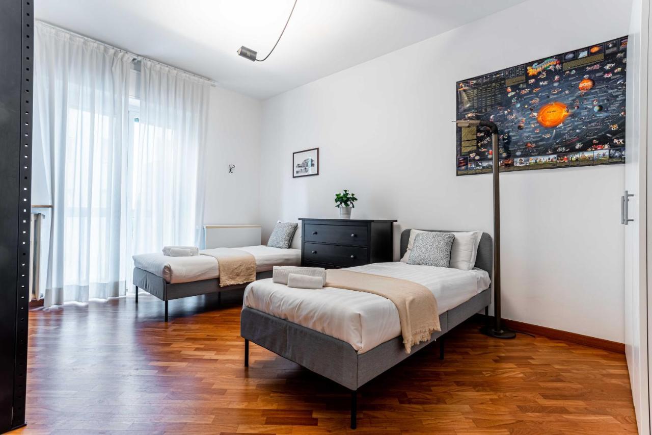 Apartment Joivy Lovely And Inviting Flat With Balcony *