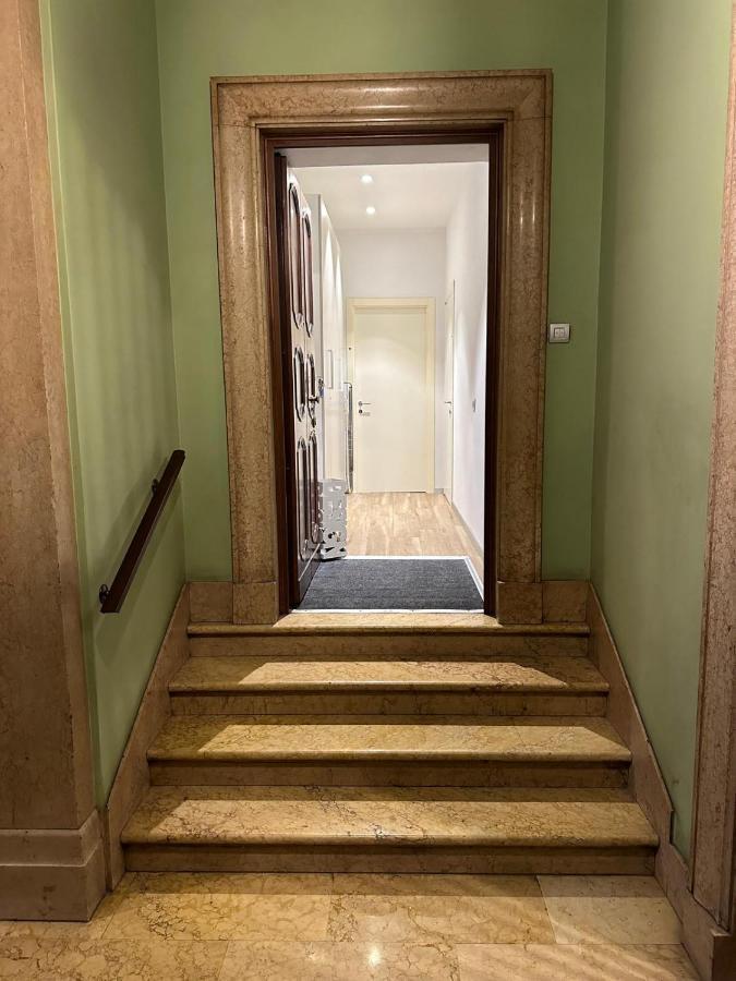 Welcome To Corso Buenos Aires Mailand