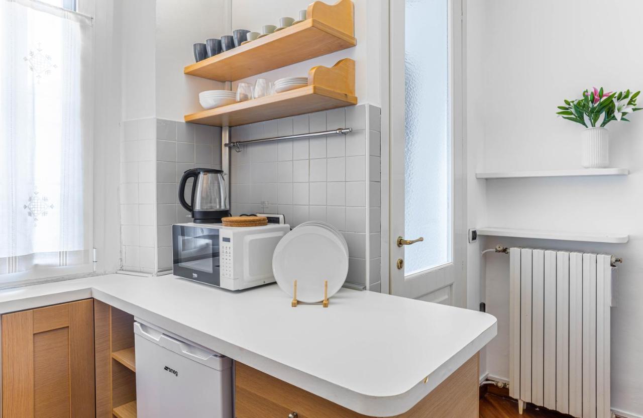 Joivy Charming Flat Near Duomo Di Apartment