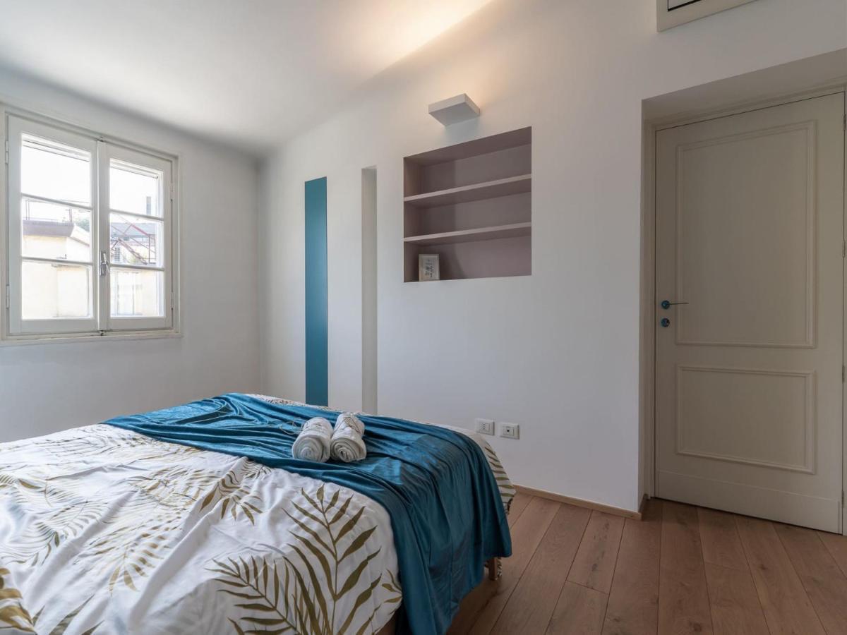 The Rent - Lovely One-bedroom In Moscova Apartment *