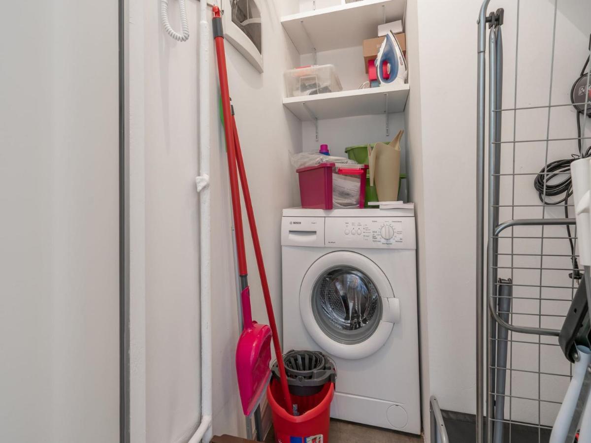 The Rent - Lovely One-bedroom In Moscova *