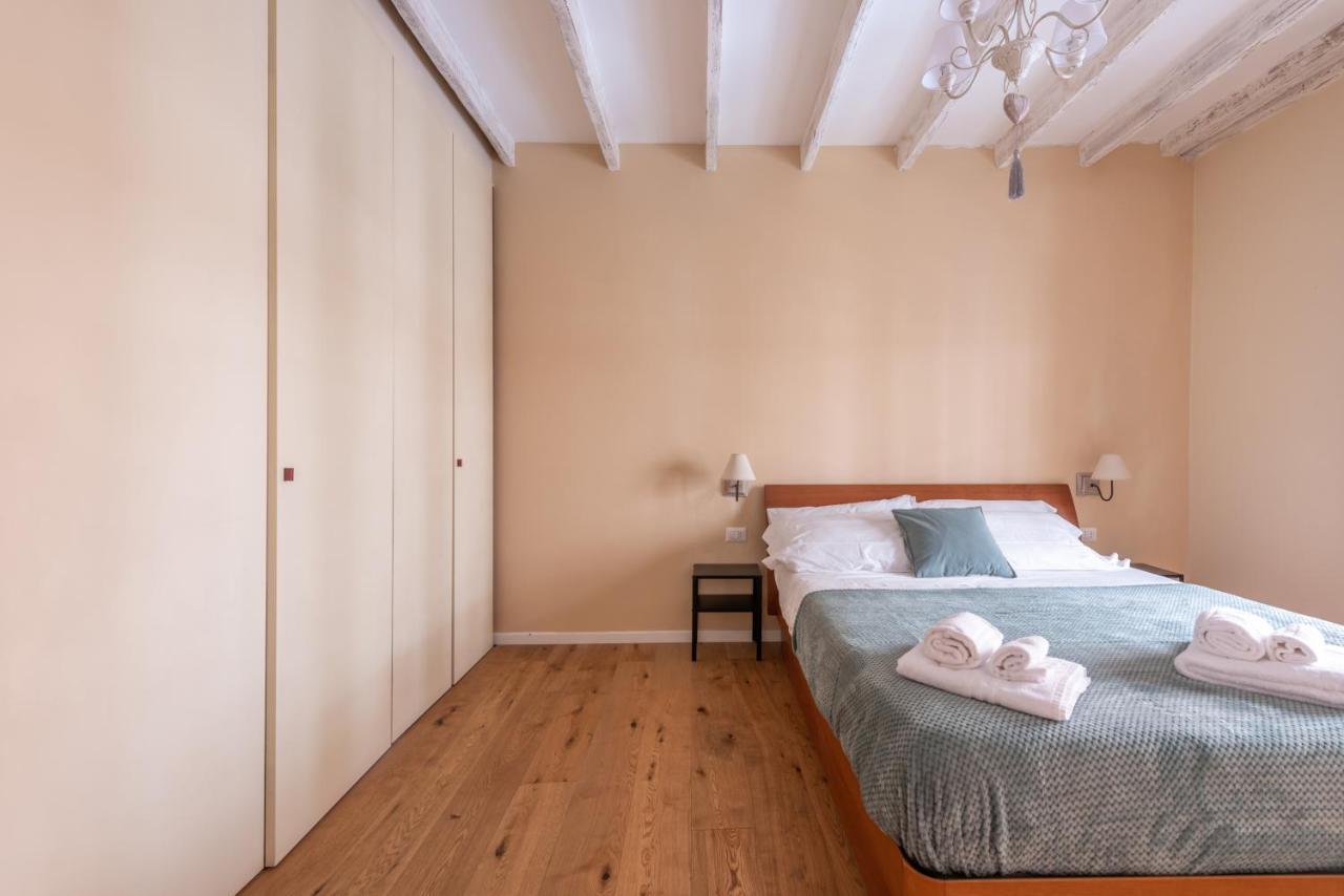 We - Tadino House - Porta Venezia, Apartamento Milão