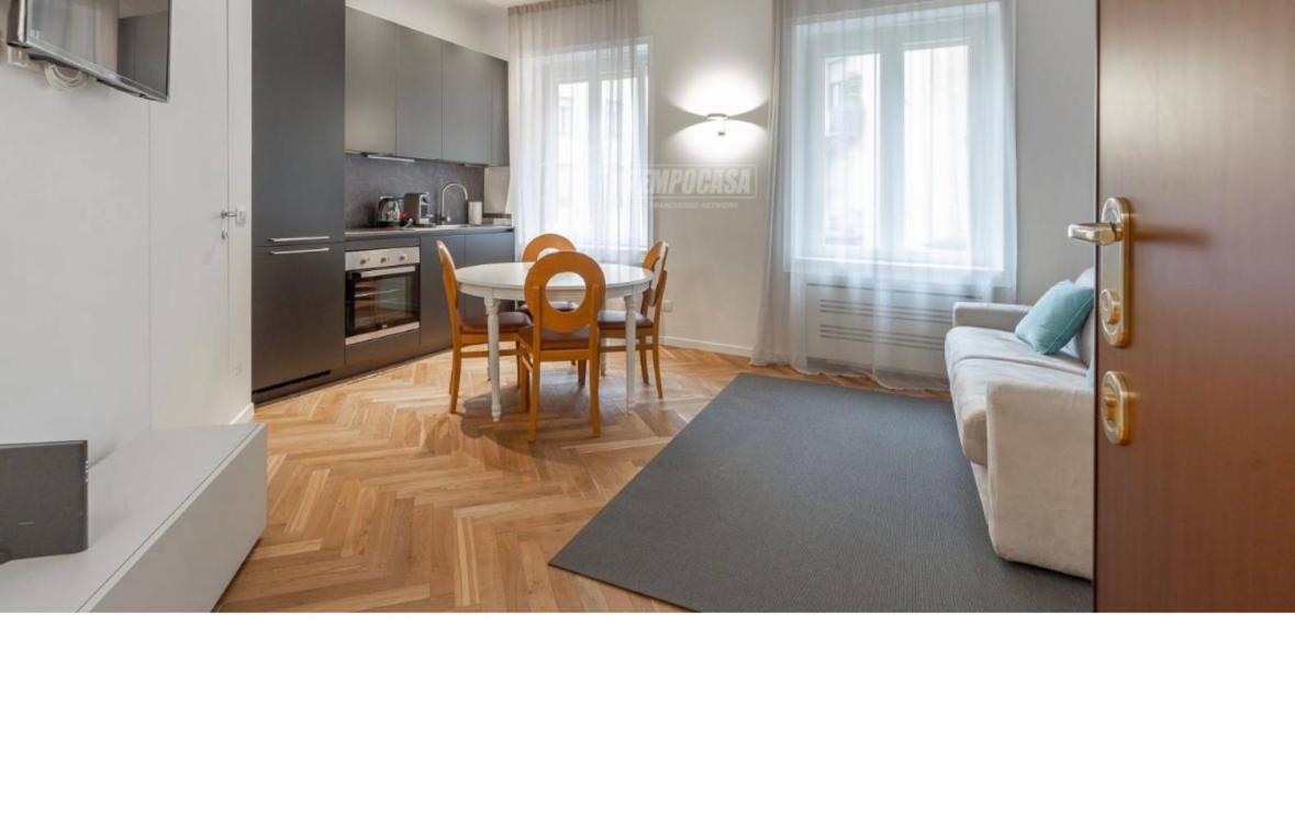 Apartamento - Delizioso In Pieno Centro. Fancy Yellow *